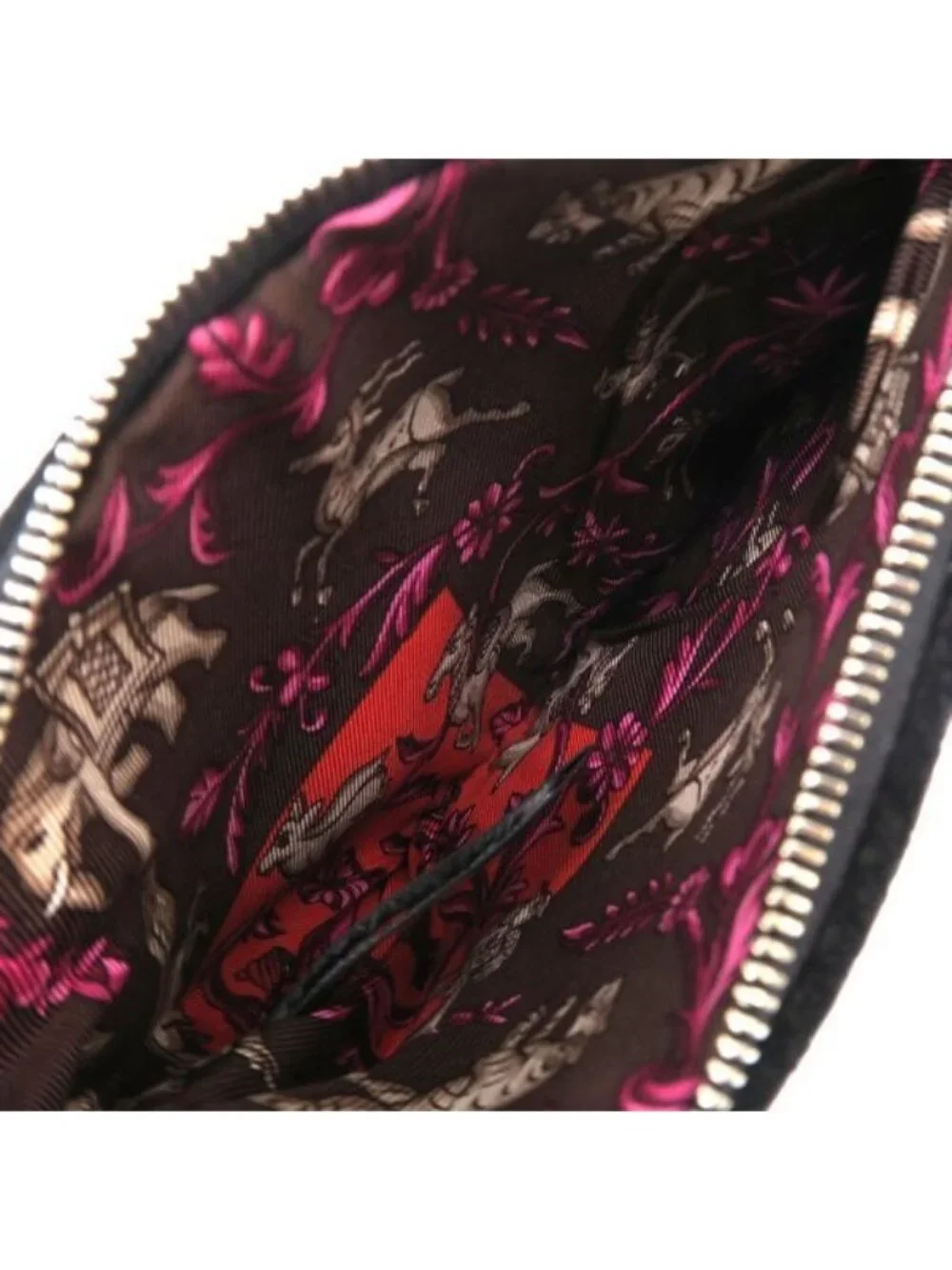 Hermes Silk in Pouch